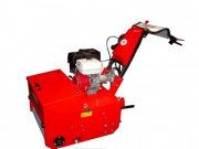 Engazonneuse pour paysagiste