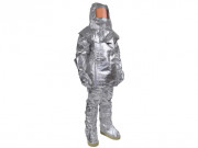 Equipement aluminisé d'approche au feu