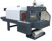 Fardeleuse semi-automatique à pelle de poussée