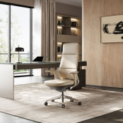 Fauteuil de bureau ergonomique - Revêtement : cuir perforé - Piètement : aluminium Ø.700 mm - Mécanisme : synchronisé à 3 câbles - Dossier haut