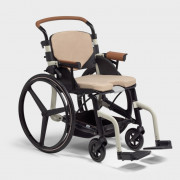 Fauteuil roulant manuel design - Pliable en 20 secondes - Poids : 10 kg