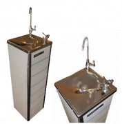 Fontaine à eau en acier inox sur réseauDistributeur eau en acier inox sur réseau