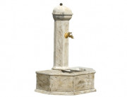 Fontaine murale style provençale