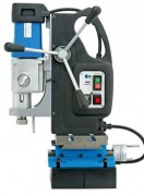 Fraiseuse sur table à mouvements croisés