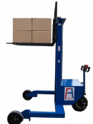 Gerbeur électrique avec mât tout terrain