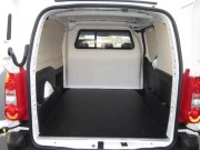 Grille de séparation chauffeur