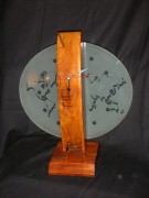 Horloges artisanales creation - Fabrication d'horloges à partir de divers objets chinés