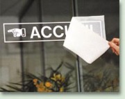 Lettre adhésive sur mesure