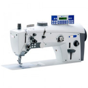 Machine à coudre triple entrainement par griffe