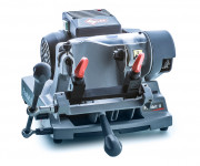 Machine à clés panneton et double panneton