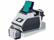 Machine de mise sous enveloppe pour les PME