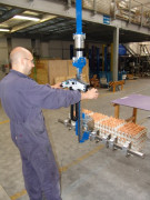 Manipulateur pour boîtes à œufs -  Capacité 14 400 oeufs/heure