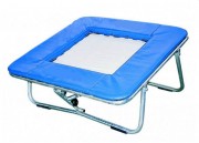 Mini trampoline à ressorts