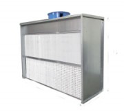 Cabine de peinture et vernissage ouverte