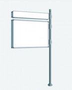 Panneau d'information complémentaire sur poteau