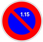 Panneaux interdiction stationner premiére quinzaine