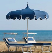 Parasol géant pour plage avec volants