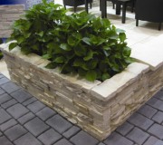  Jardinière extérieur pierre de parement