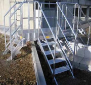 Passerelle d'accès sur toiture sur mesure