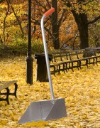 Pelle à poussière en aluminium