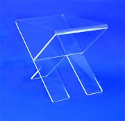 Table d'appoint plexiglas 