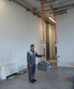 Pince de levage manuel pour caisses