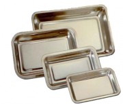 Plateau à instruments médicaux