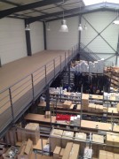 Plateforme de stockage mezzanine à escalier ERP