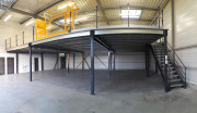 Plateforme mezzanine de stockage autoportante
