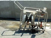 Pompe pneumatique à membrane pour fluides corrosifs - Débit jusqu'à 420 L/min