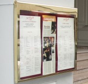 Porte menu mural lumineux - 8 A4 - L. 900 x H. 700 mm