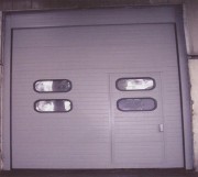 Porte sectionnelle industrielle sur mesure