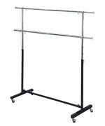 Porte-vêtements autoportant double hauteur avec roulettes