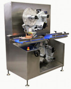 Etiqueteuse industrielle à tapis agroalimentaire