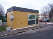 Poste de contrôle pour voitures