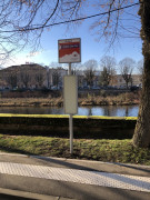 Poteaux d'arrêts de bus