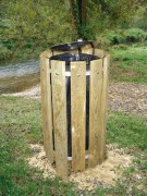 Poubelle ronde en bois 100 litres