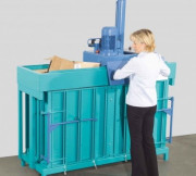 Presse à balles verticale 30 à 80 kg - 50 à 60 kN