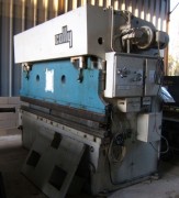 Presse plieuse hydraulique 120 Tonnes