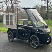 Quadricycle électrique utilitaire - Charge utile : plus de 170 kg - Autonomie : jusqu’à 150 km - Couple moteur : jusqu’à 220 Nm