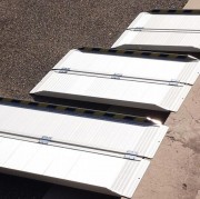 Rampe handicapé mobile en aluminium