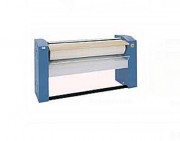 Repasseuse professionnelle à cuvette