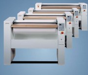 Repasseuse professionnelle à rouleau automatique - L. 1000 mm - Ø250 mm - Rendement 30 kg/h