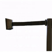 Sangle murale pour poteau de guidage