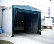 Sas d'étanchéité rétractable pour quai de chargement