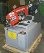 Scie à ruban à metaux pivotantes Eismo SA 099