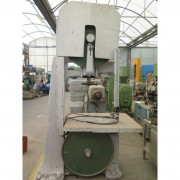 GT-2526 Scie à ruban en occasion