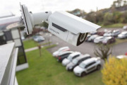 Système de surveillance à distance - Détection des intrusions et incendies