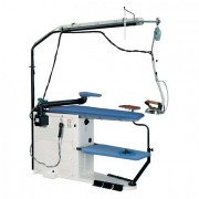 Table a repasser vaporisante aspirante et soufflante
