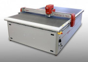 Table de découpe numérique - Format jusqu'à 1900 mm x 2500 mm
